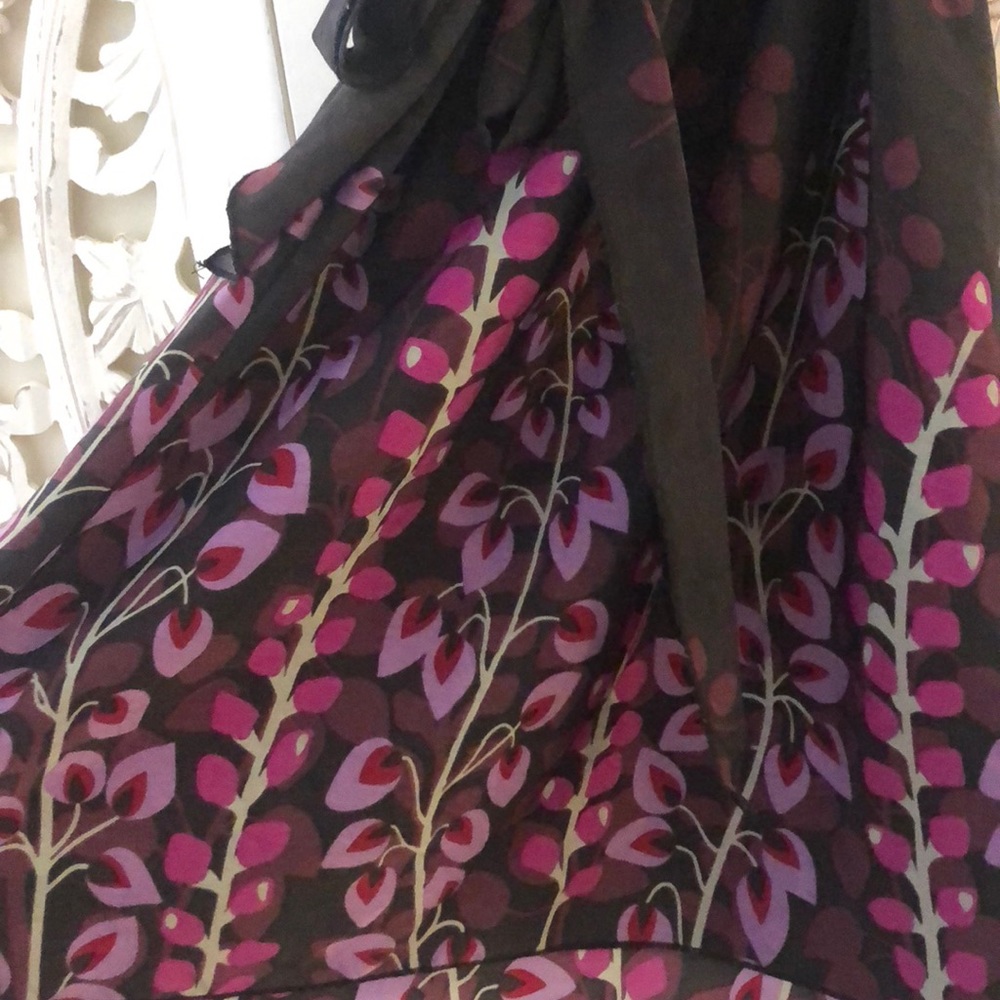 Orchid Ruffle dress - Picture 2 of 2